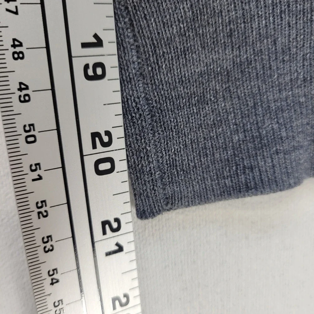 Peter Millar Sweater Mens Medium Gray V-Neck Crown Soft Merino Wool Silk Blend